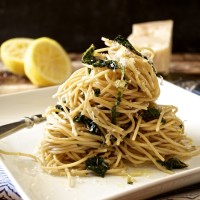 Spaghetti with Kale and Lemon