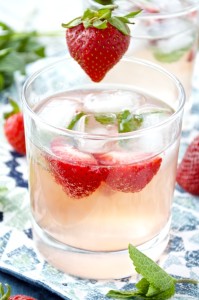 Dragon Berry Mojito - Fashionable Foods