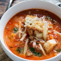 Creamy Sausage and Pepper Soup {with Garlic Herb Croutons}