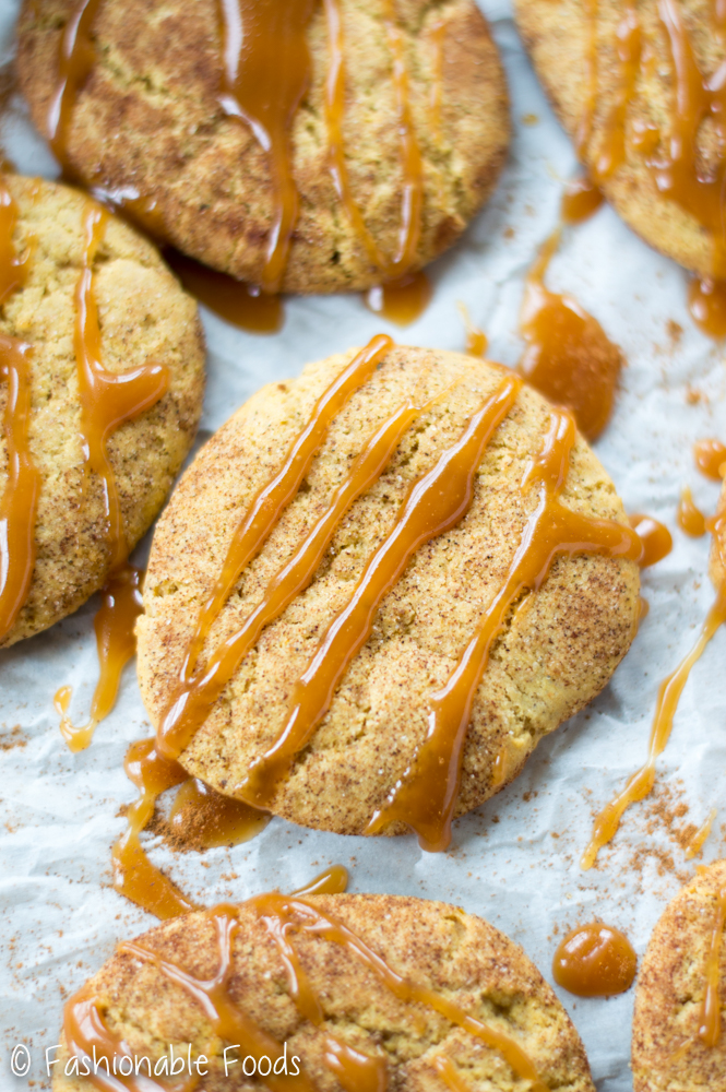 brown-butter-pumpkin-snickerdoodle-with-caramel-drizzle
