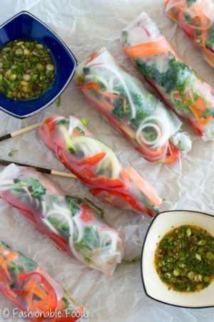 Spiralized Vegetable Spring Rolls {with Thai-Style Dipping Sauce}